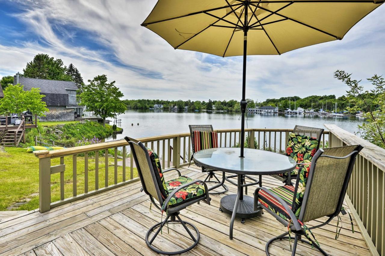 Family Cottage On Chaumont Bay, Walk To Downtown Екстер'єр фото