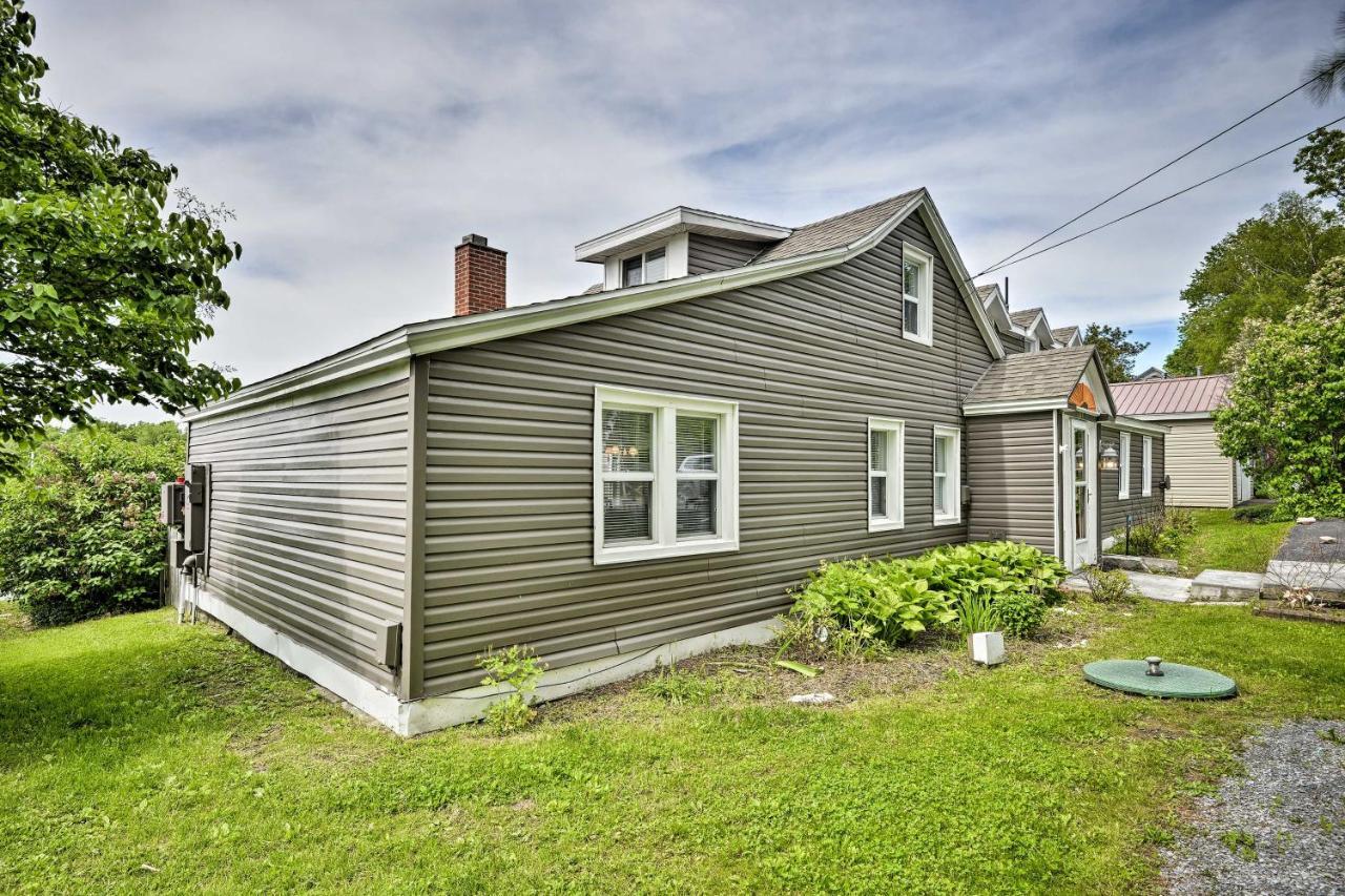 Family Cottage On Chaumont Bay, Walk To Downtown Екстер'єр фото